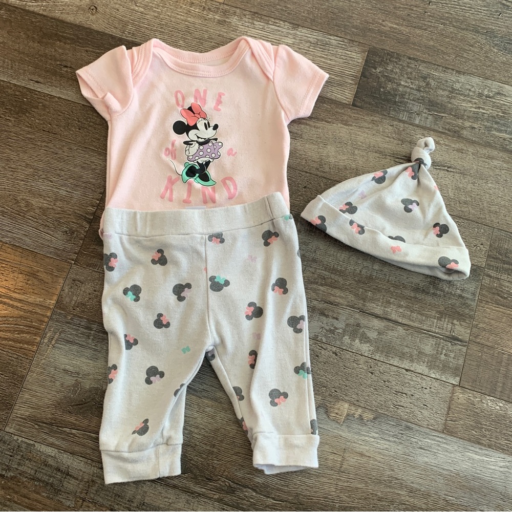 Disney Baby Minnie Mouse outfit